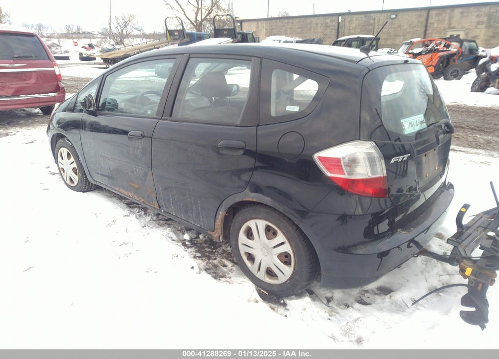 2009 HONDA FIT VIN: JHMGE88209C002135