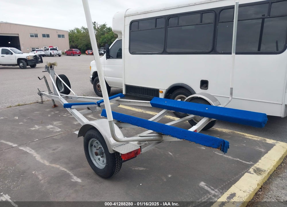 1999 TRAILER OTHER VIN: NOVIN0201238156