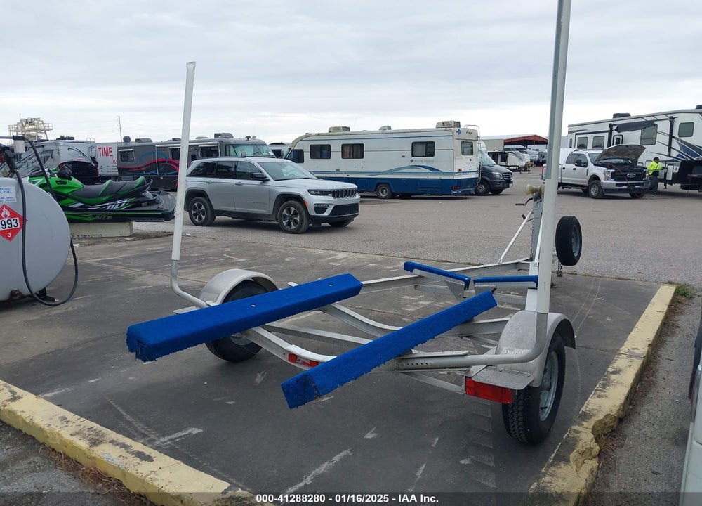 1999 TRAILER OTHER VIN: NOVIN0201238156