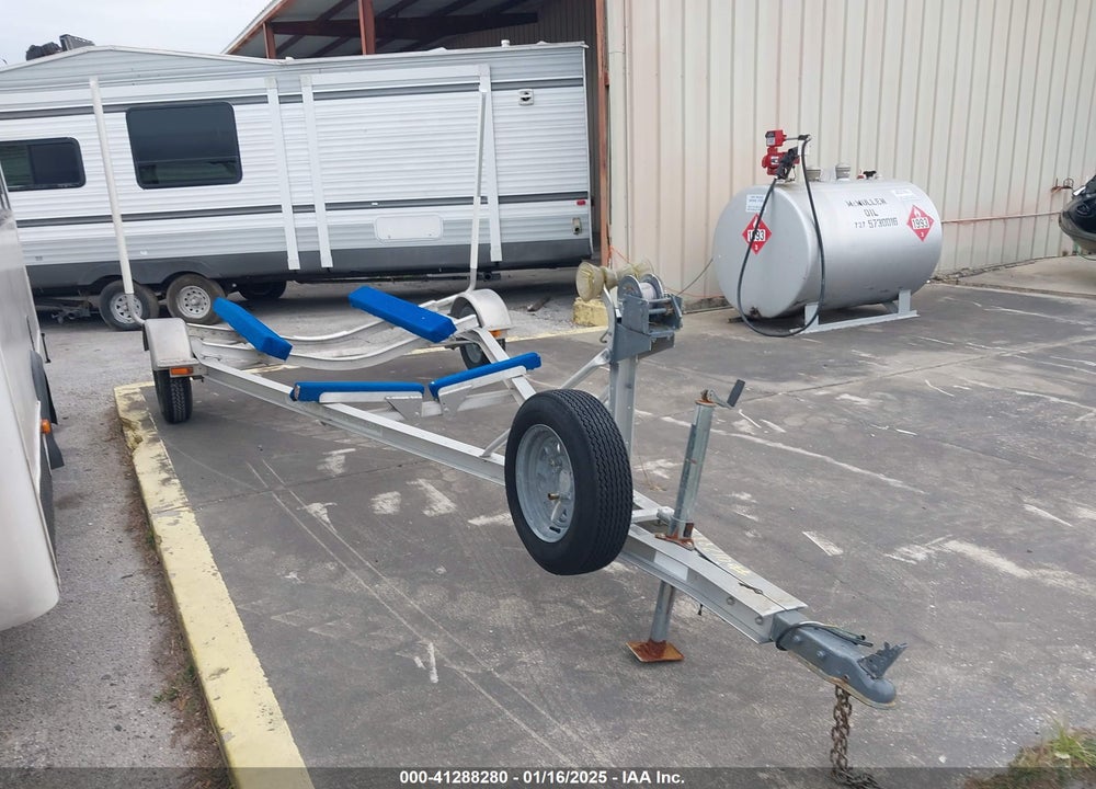 1999 TRAILER OTHER VIN: NOVIN0201238156