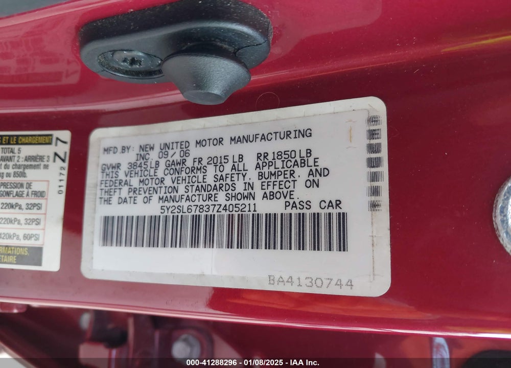 2007 PONTIAC VIBE VIN: 5Y2SL67837Z405211