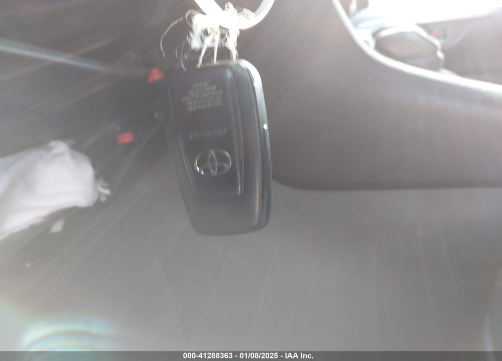2021 TOYOTA RAV4 XLE PREMIUM VIN: 2T3C1RFV8MC109231