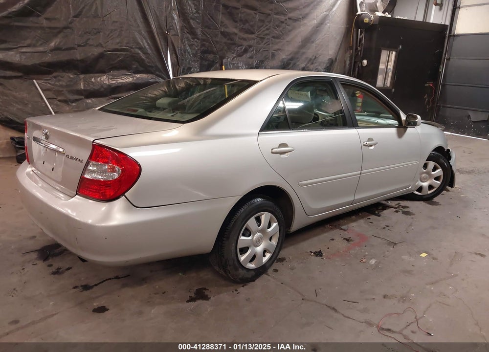2004 TOYOTA CAMRY LE VIN: 4T1BE32K74U889450