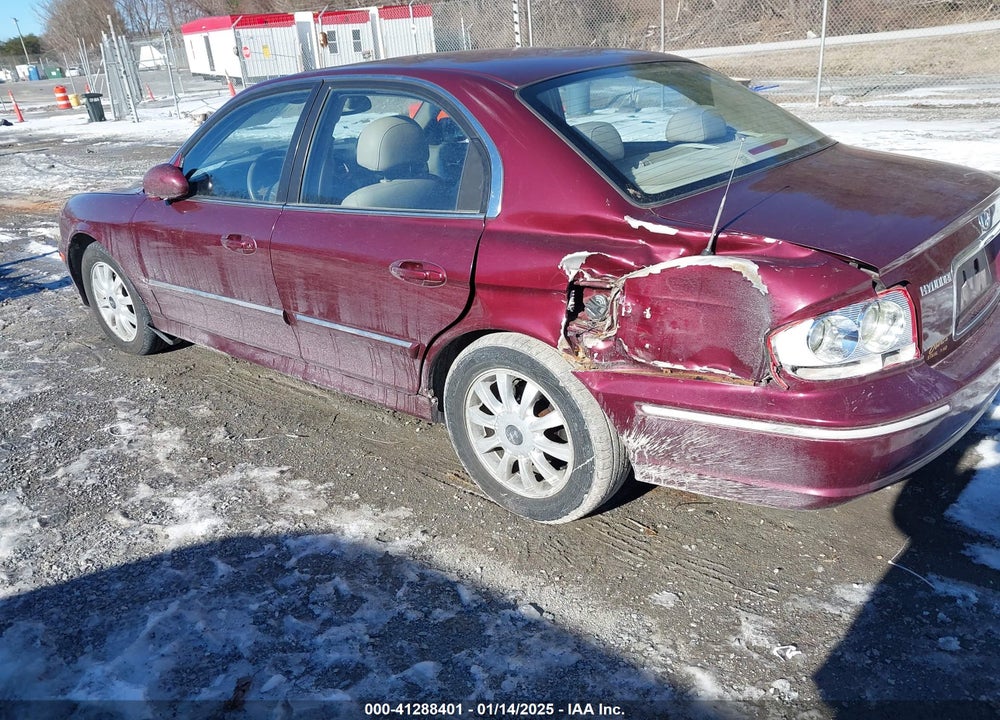 2004 HYUNDAI SONATA GLS/LX VIN: KMHWF35H74A052892
