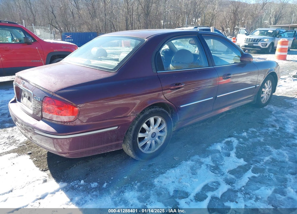 2004 HYUNDAI SONATA GLS/LX VIN: KMHWF35H74A052892