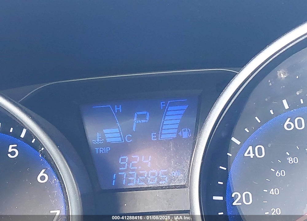 2011 HYUNDAI TUCSON GLS VIN: KM8JU3AC3BU197806