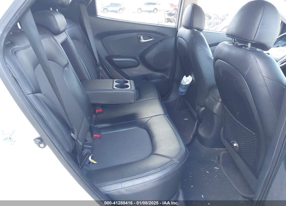 2011 HYUNDAI TUCSON GLS VIN: KM8JU3AC3BU197806