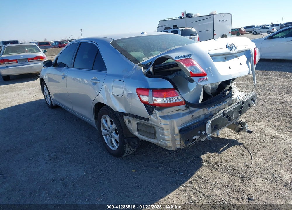 2011 TOYOTA CAMRY LE VIN: 4T1BF3EK5BU195295