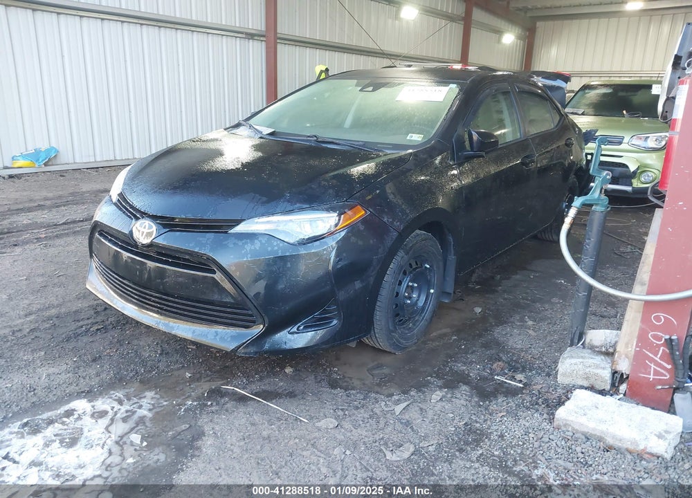 2017 TOYOTA COROLLA LE VIN: 2T1BURHE0HC858975