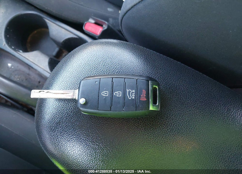 2014 KIA SOUL VIN: KNDJN2A21E7720908