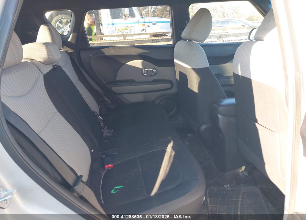2014 KIA SOUL VIN: KNDJN2A21E7720908