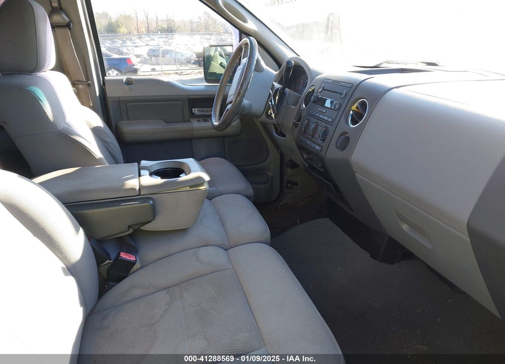 2006 FORD F-150 LARIAT/XLT VIN: 1FTPW12V16FB54086