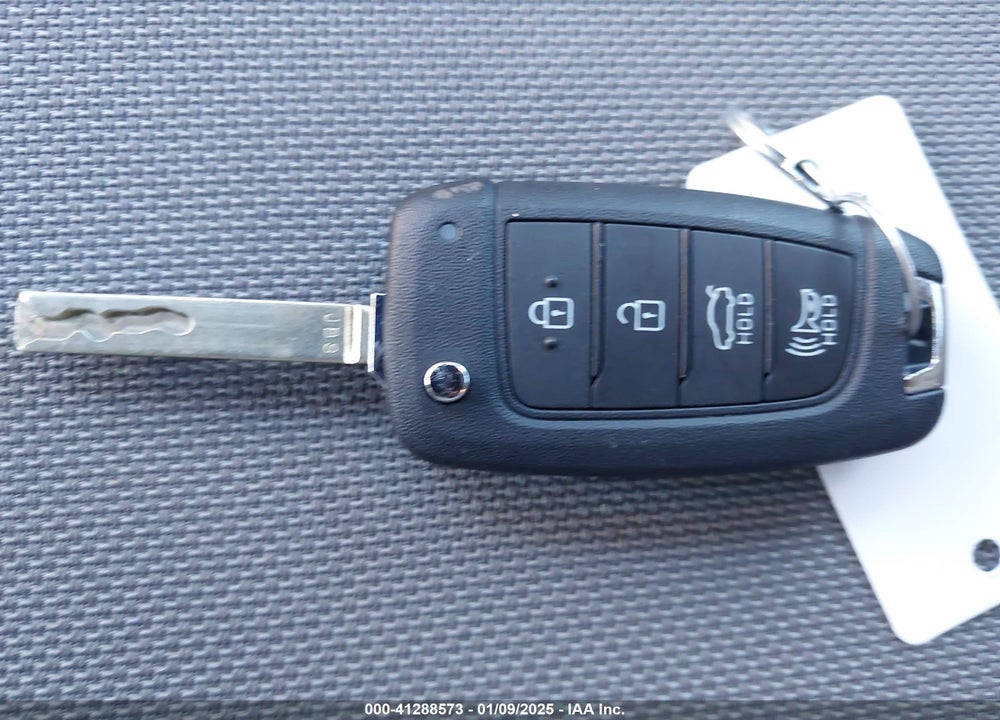 2024 HYUNDAI ELANTRA VIN: KMHLL4DG6RU771521