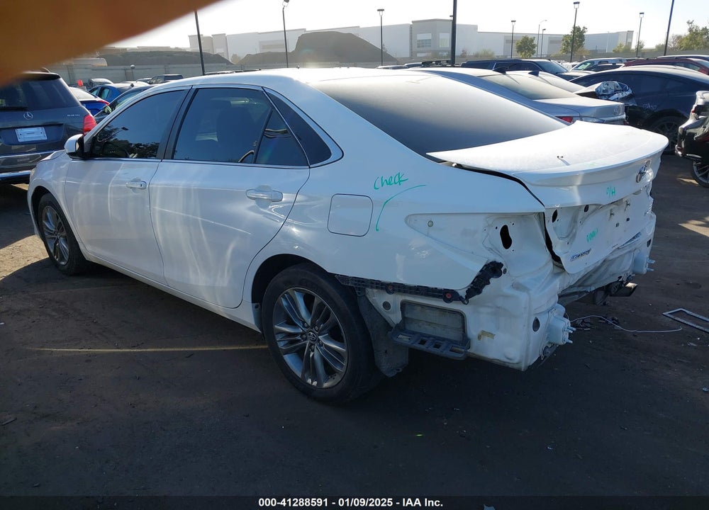 2017 TOYOTA CAMRY SE VIN: 4T1BF1FK8HU682406