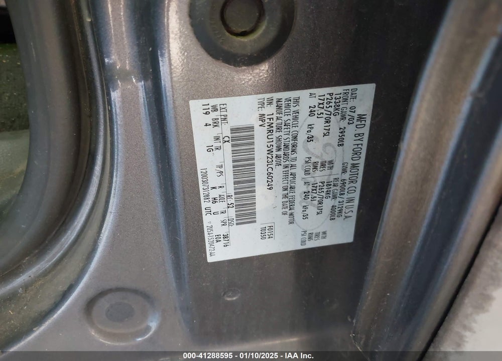 2003 FORD EXPEDITION XLT VIN: 1FMRU15W23LC60249