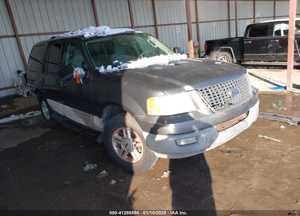 2003 FORD EXPEDITION XLT VIN: 1FMRU15W23LC60249