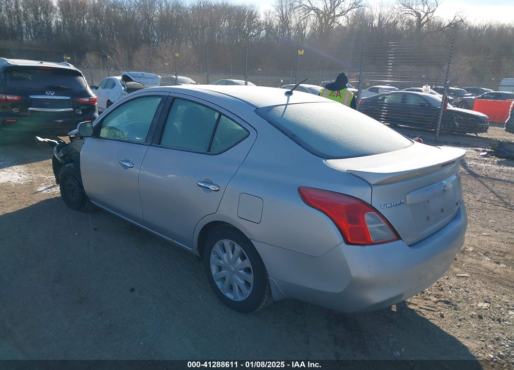 2013 NISSAN VERSA 1.6 SV VIN: 3N1CN7AP5DL856795