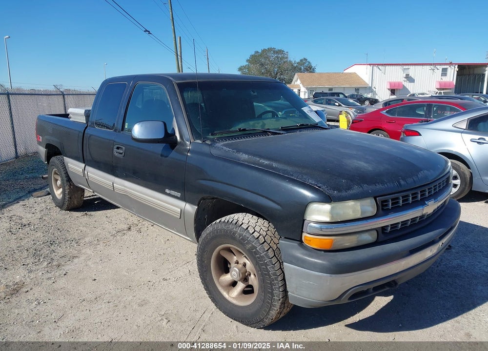 1999 CHEVROLET SILVERADO 1500 LS VIN: 2GCEK19T7X1270795