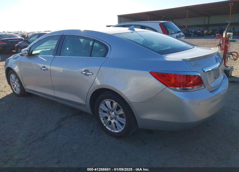 2013 BUICK LACROSSE VIN: 1G4GC5GRXDF130440