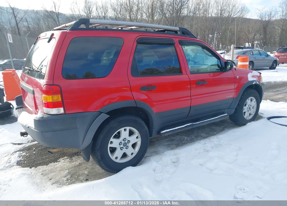 2002 FORD ESCAPE XLT VIN: 1FMCU04132KC46810