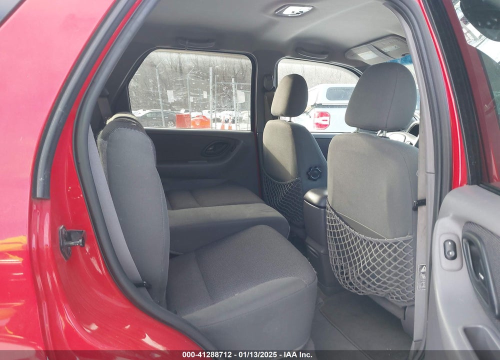 2002 FORD ESCAPE XLT VIN: 1FMCU04132KC46810