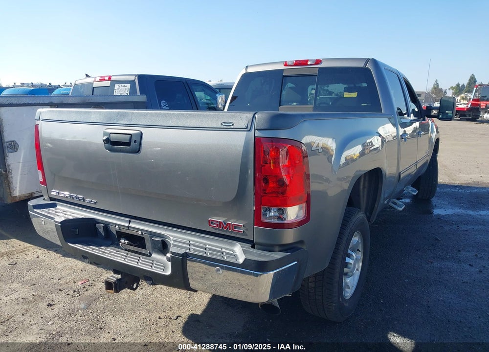 2009 GMC SIERRA 2500HD SLT VIN: 1GTHK63K59F176419