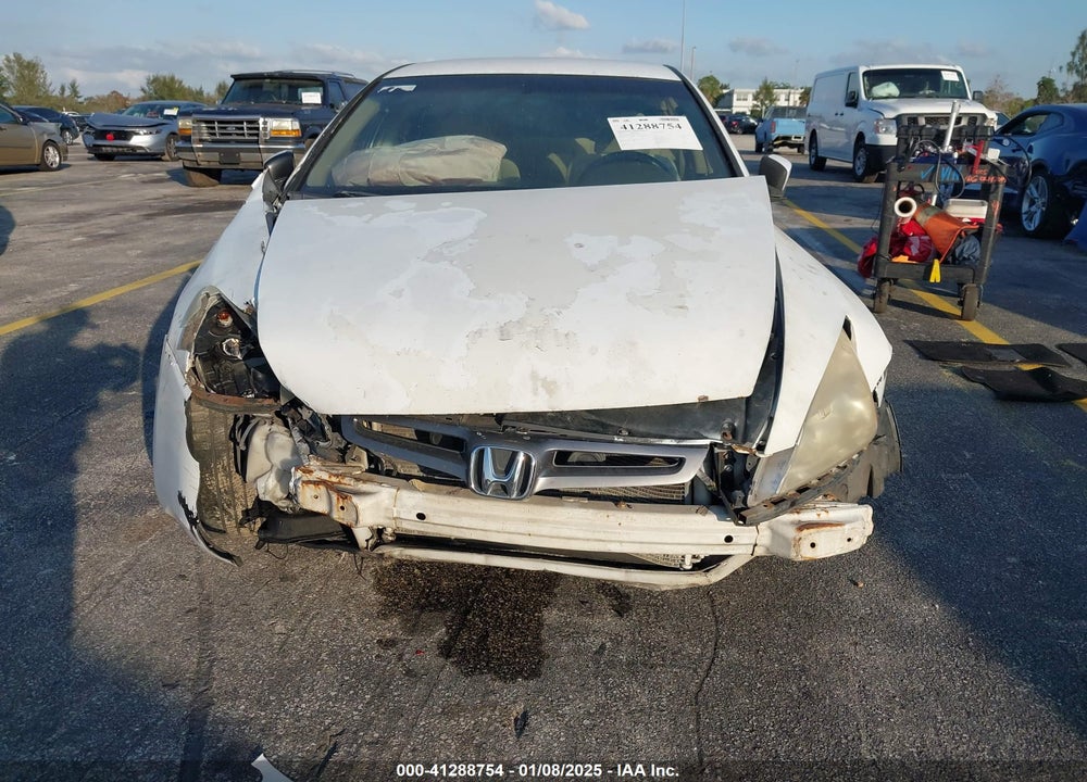 2004 HONDA ACCORD 2.4 LX VIN: 1HGCM56384A175310