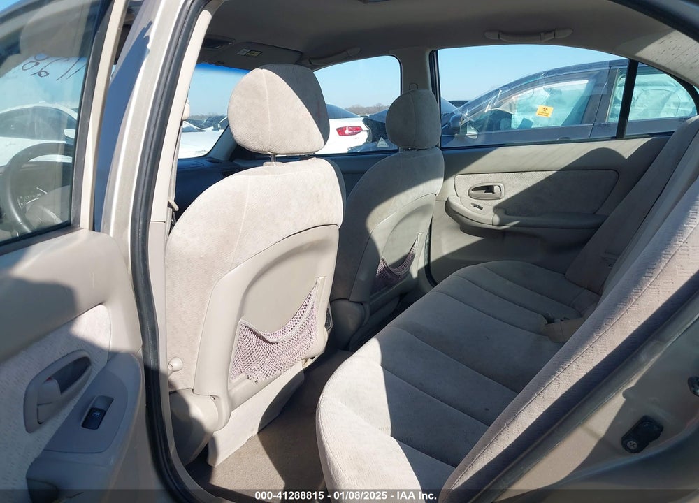 2005 HYUNDAI ELANTRA GLS/GT VIN: KMHDN46D25U959965
