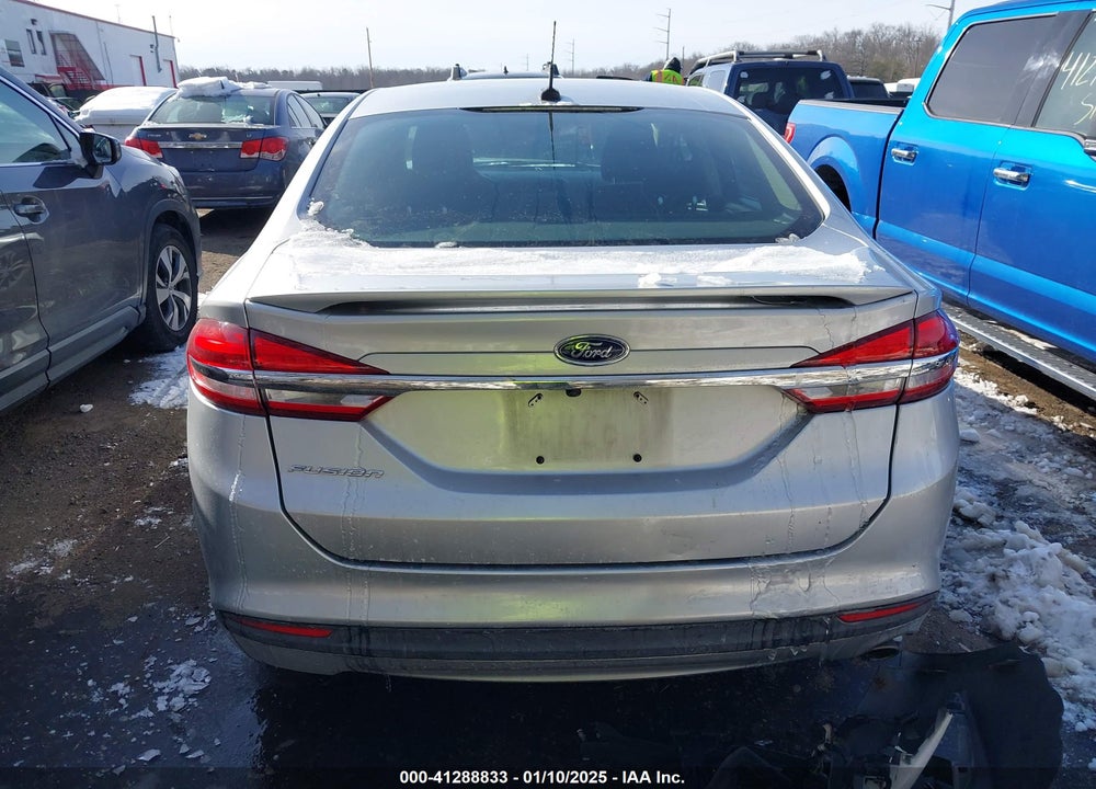 2018 FORD FUSION VIN: 3FA6P0G76JR184442