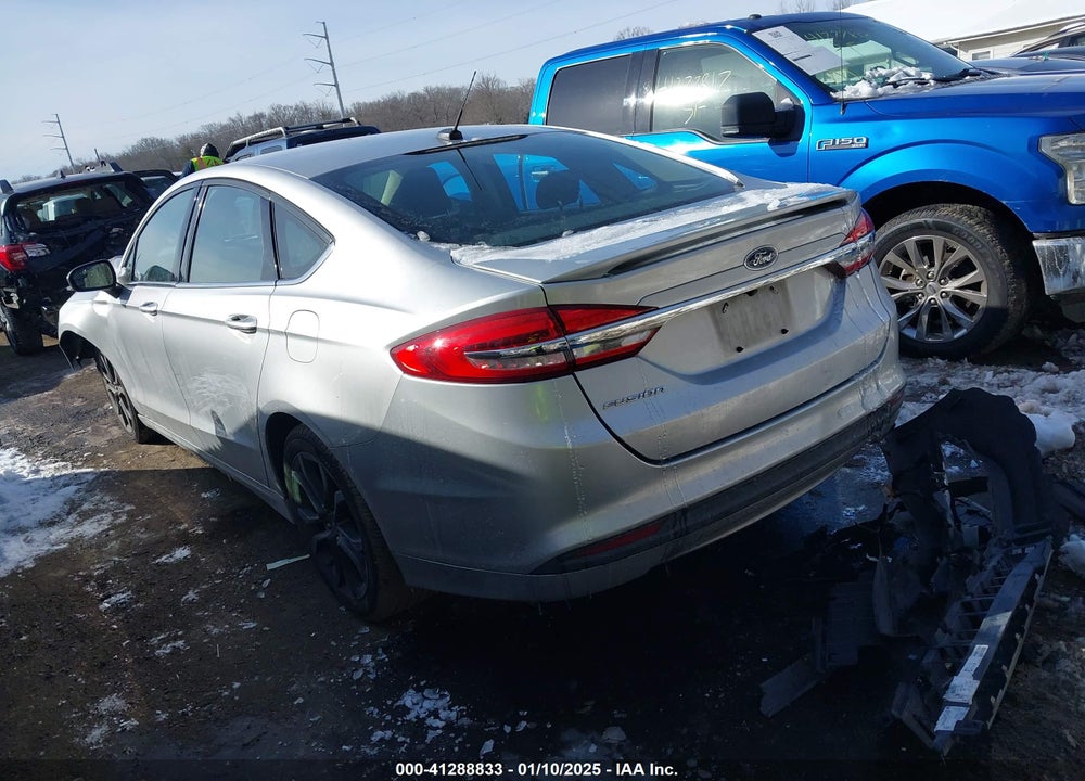 2018 FORD FUSION VIN: 3FA6P0G76JR184442