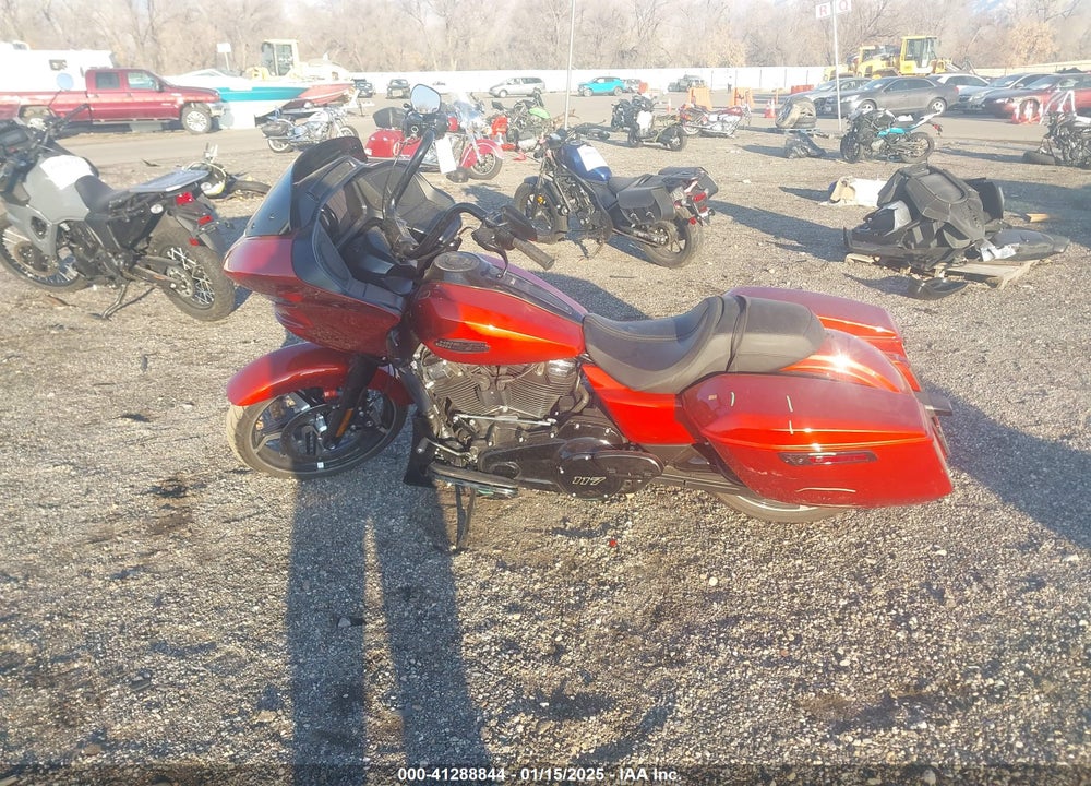 2024 HARLEY-DAVIDSON FLTRX VIN: 1HD1KH712RB608923