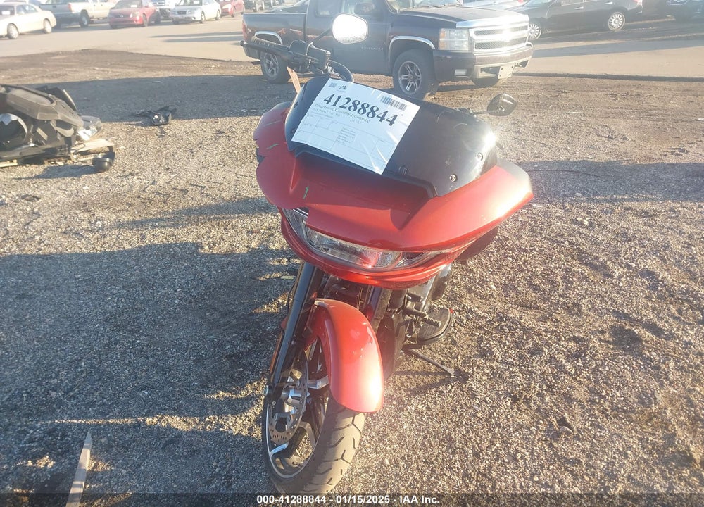 2024 HARLEY-DAVIDSON FLTRX VIN: 1HD1KH712RB608923