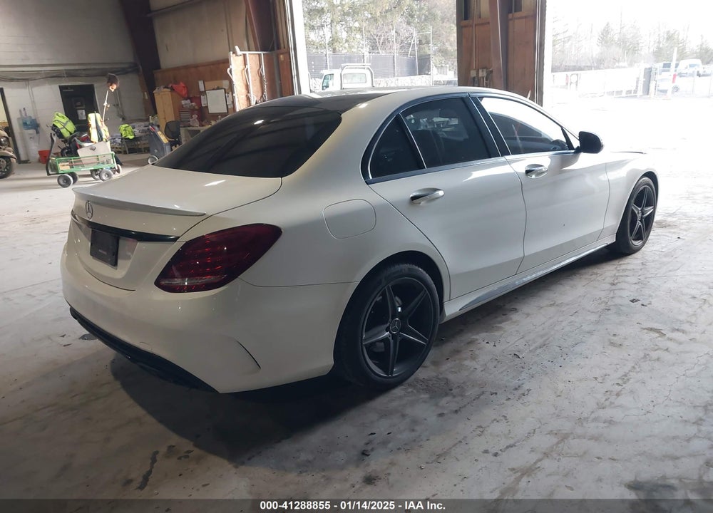 2016 MERCEDES-BENZ C 300 4MATIC/LUXURY 4MATIC/SPORT 4MATIC VIN: WDDWF4KB5GR151720