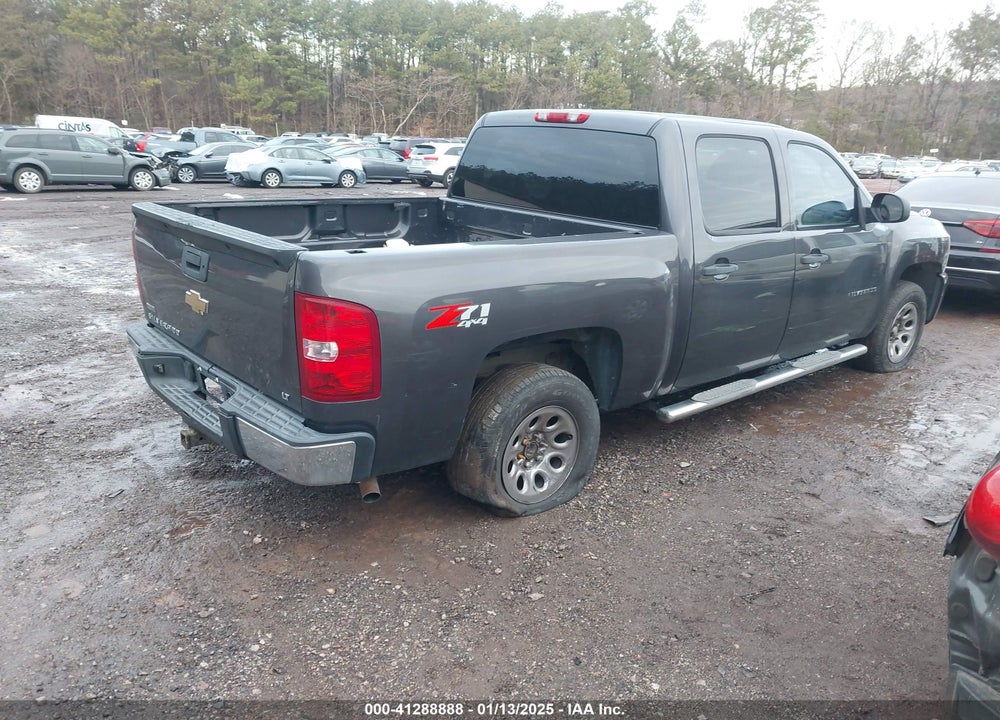 2011 CHEVROLET SILVERADO 1500 LT VIN: 3GCPKSE3XBG209414