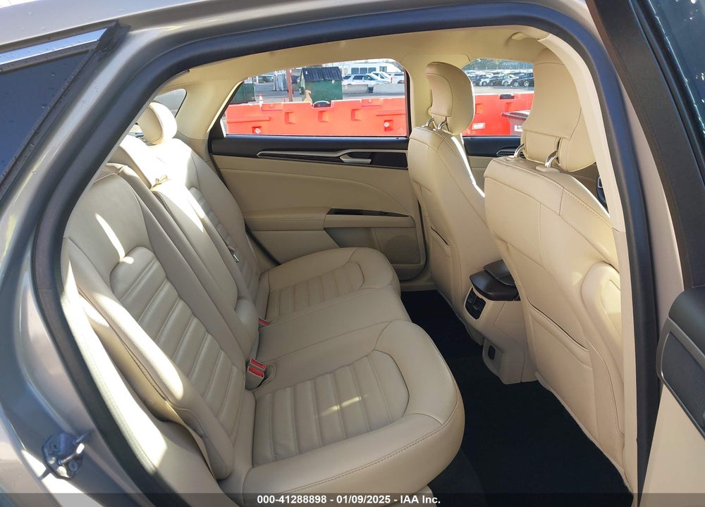 2015 FORD FUSION VIN: 3FA6P0HDXFR106080