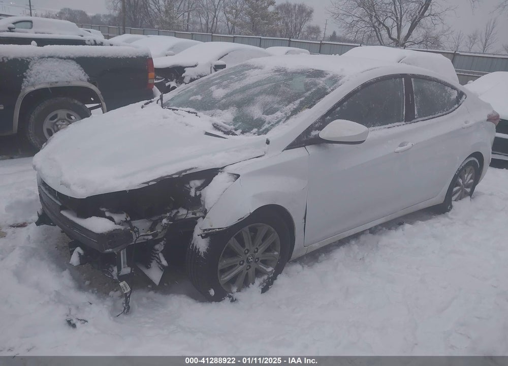 2016 HYUNDAI ELANTRA VIN: 5NPDH4AE0GH691698