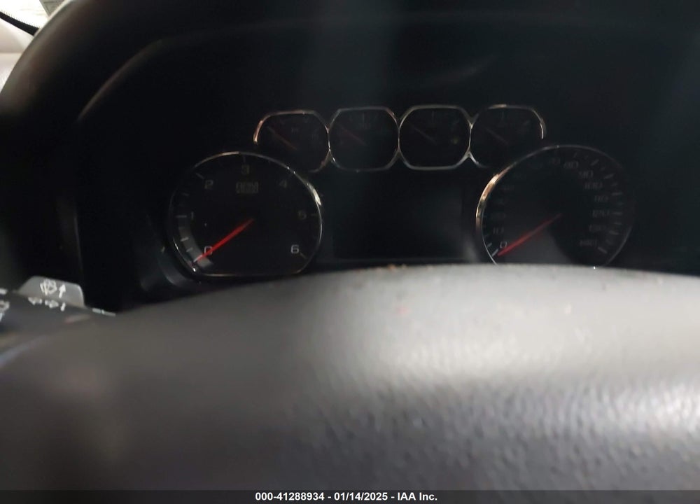 2014 CHEVROLET SILVERADO 1500 1LT VIN: 3GCUKREC2EG513417