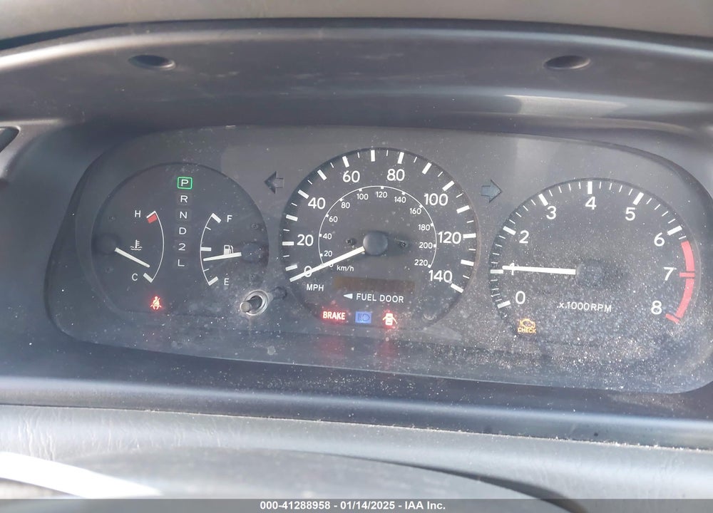 2000 TOYOTA CAMRY LE VIN: 4T1BG22K0YU713074