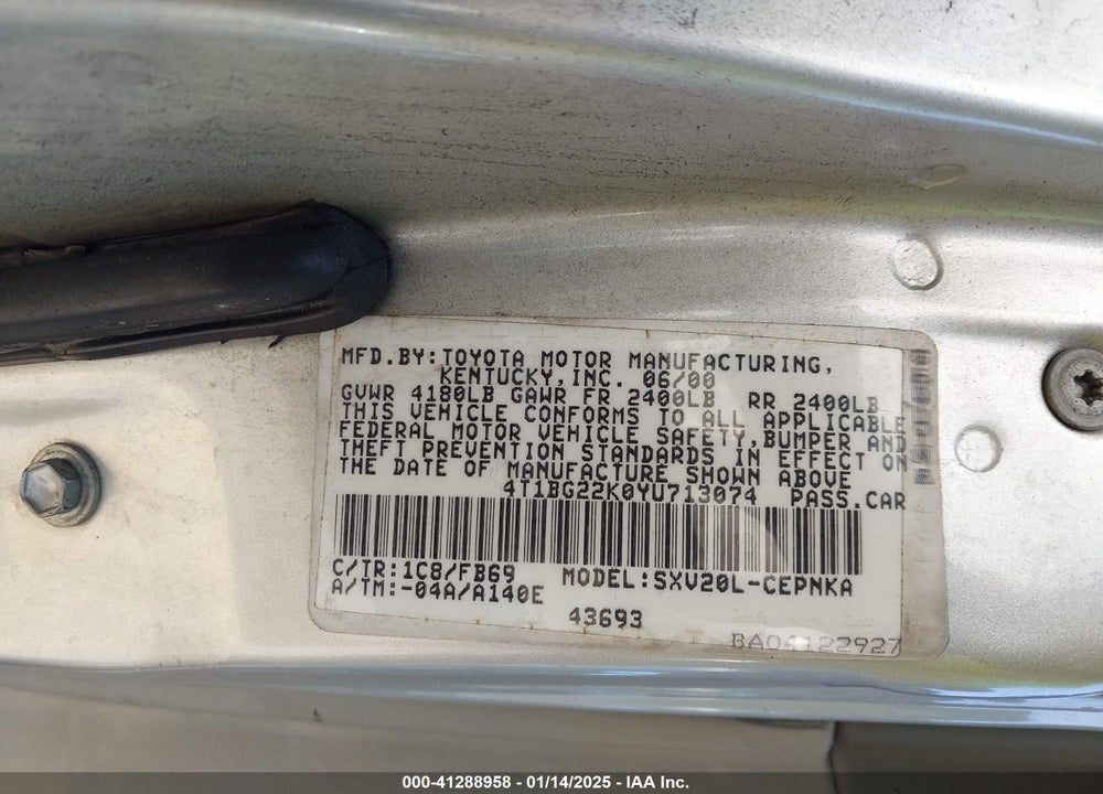 2000 TOYOTA CAMRY LE VIN: 4T1BG22K0YU713074