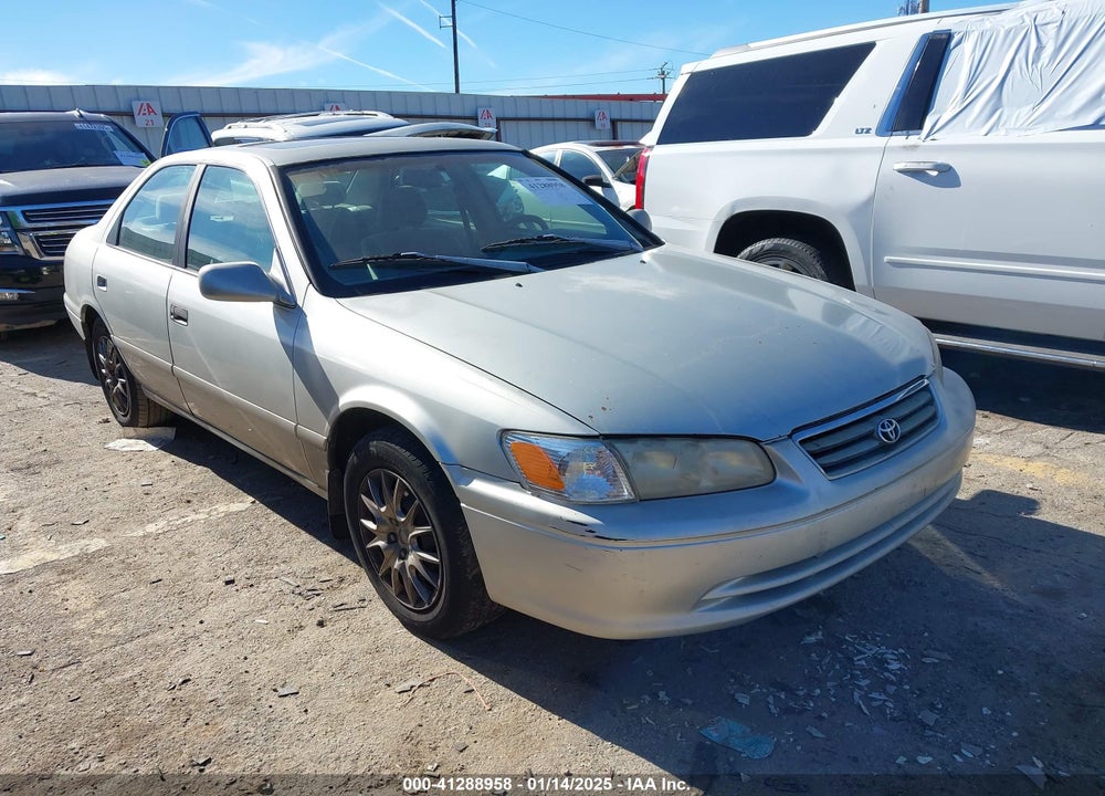 2000 TOYOTA CAMRY LE VIN: 4T1BG22K0YU713074