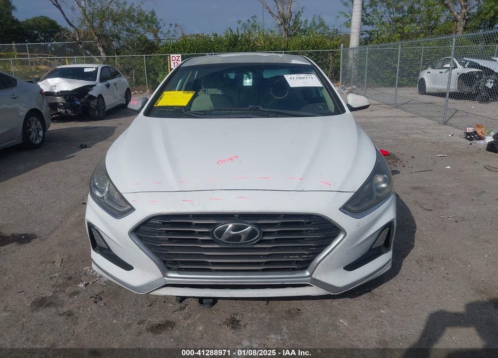 2018 HYUNDAI SONATA VIN: 5NPE24AF9JH624765