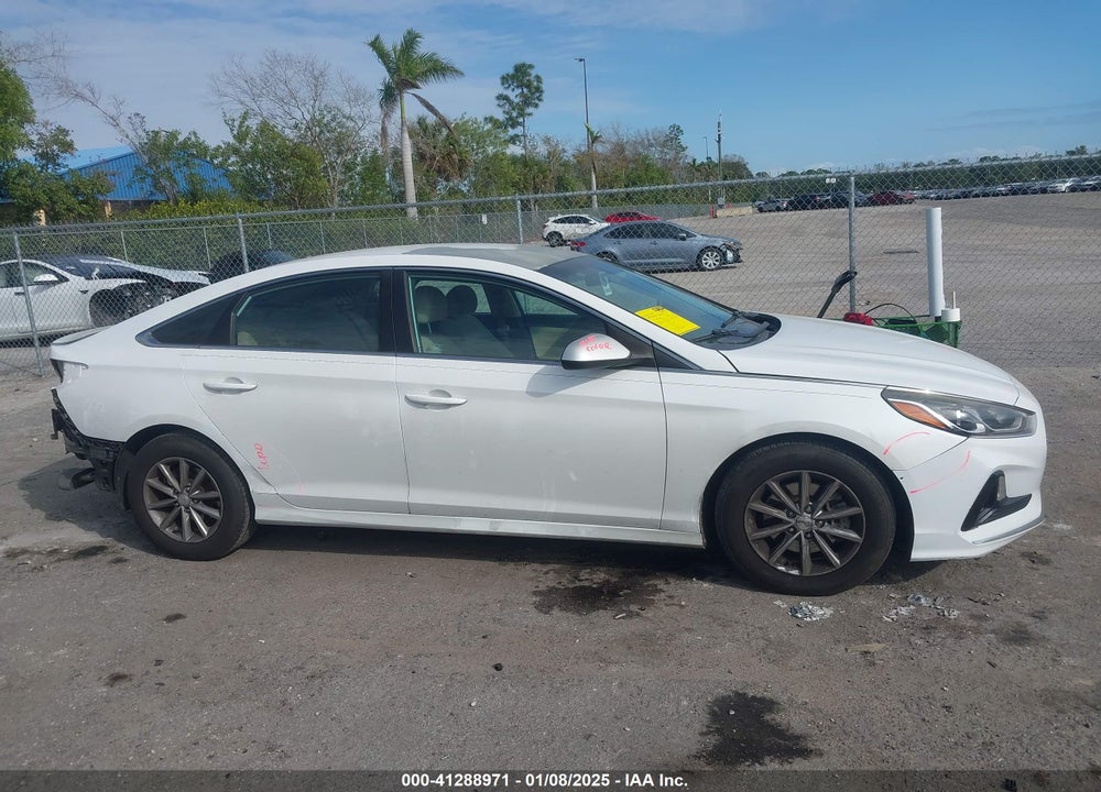 2018 HYUNDAI SONATA VIN: 5NPE24AF9JH624765