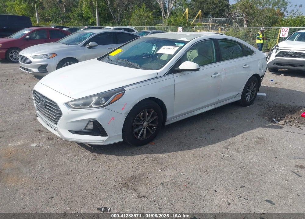 2018 HYUNDAI SONATA VIN: 5NPE24AF9JH624765