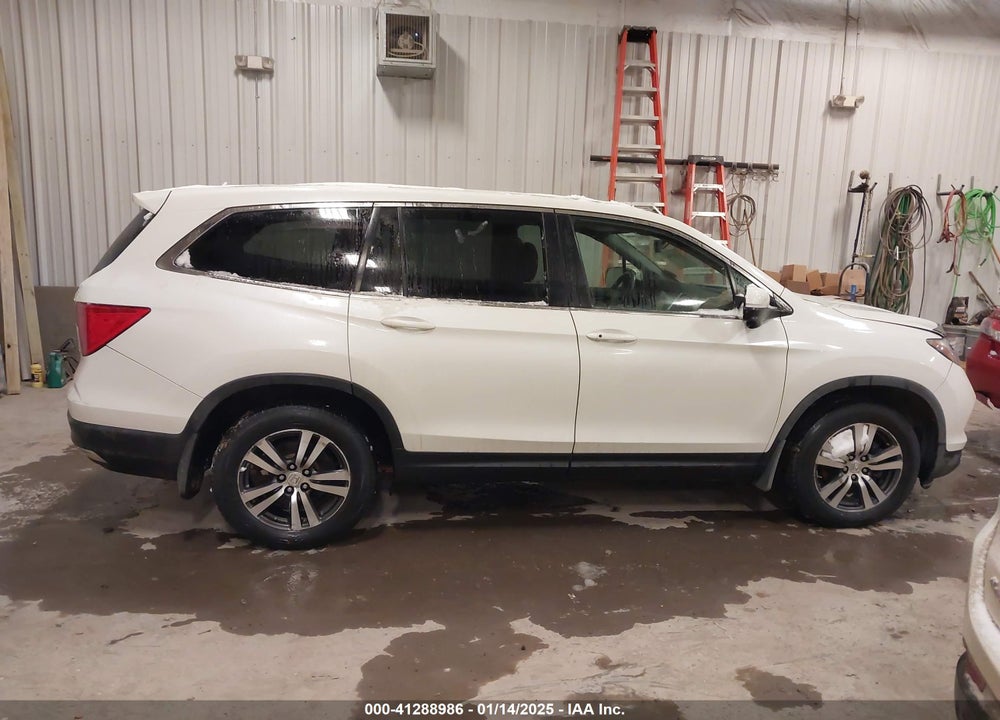 2017 HONDA PILOT EX-L VIN: 5FNYF6H87HB080523