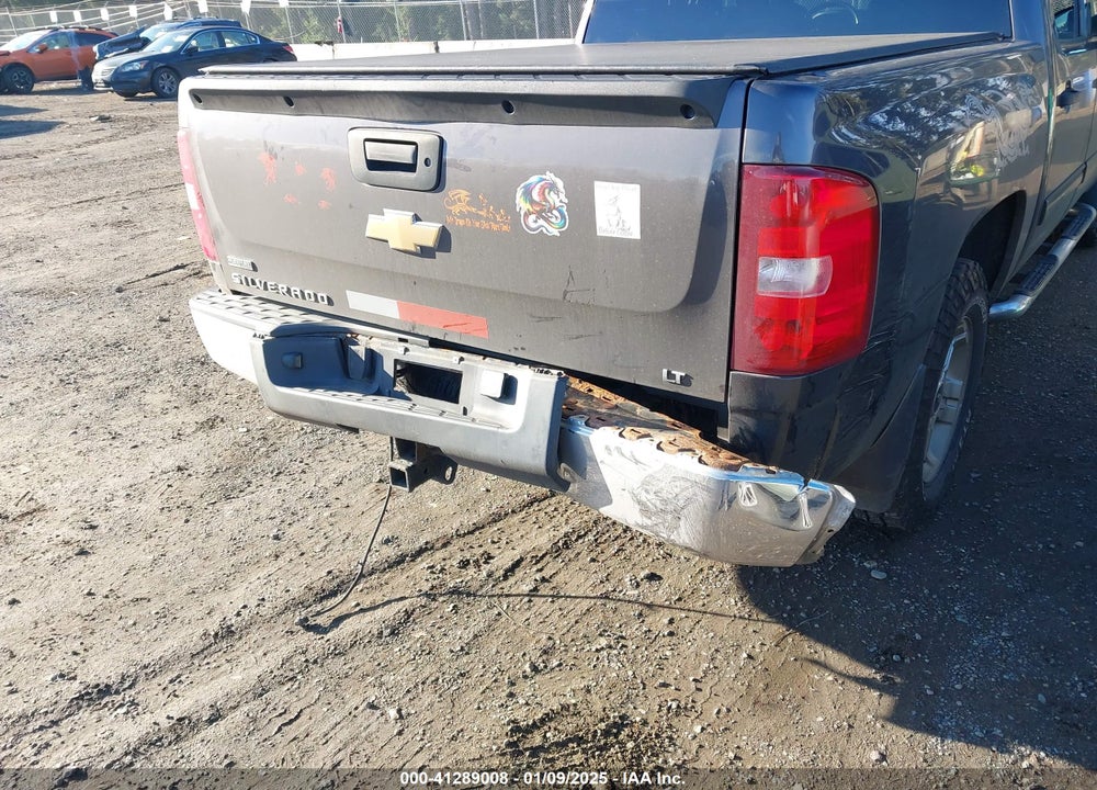 2010 CHEVROLET SILVERADO 1500 LT VIN: 3GCRKSE32AG106348