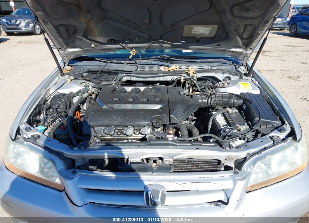 2002 HONDA ACCORD 3.0 EX VIN: 1HGCG16562A016798