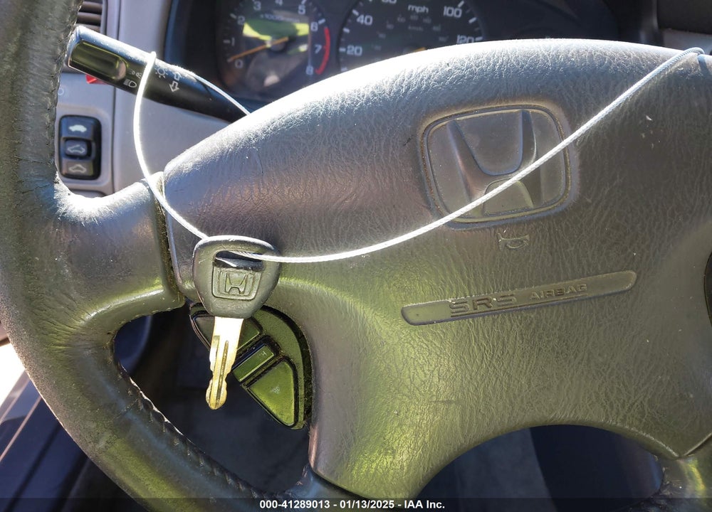 2002 HONDA ACCORD 3.0 EX VIN: 1HGCG16562A016798