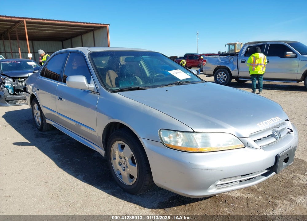 2002 HONDA ACCORD 3.0 EX VIN: 1HGCG16562A016798