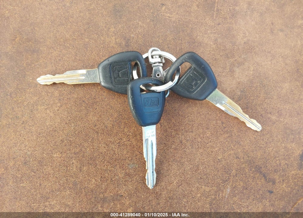 1998 HONDA ODYSSEY EX VIN: JHMRA3877WC011459