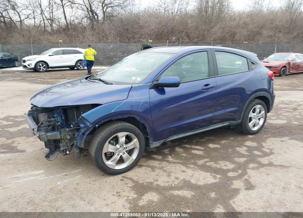 2016 HONDA HR-V LX VIN: 3CZRU6H39GM720072